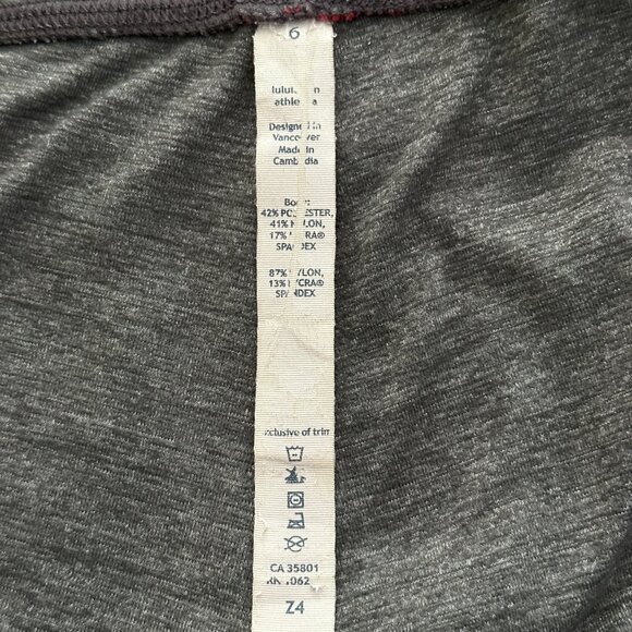 Lululemon Athletica - Size 6 - Gray and Red Capri Loose Fit Pants - Picture 8 of 8